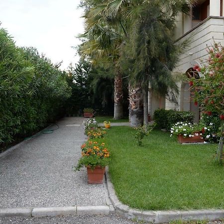 נובה סירי מרינה Casa Vacanze Oasi Felicita מראה חיצוני תמונה
