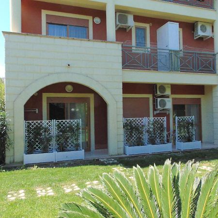 נובה סירי מרינה Casa Vacanze Oasi Felicita מראה חיצוני תמונה