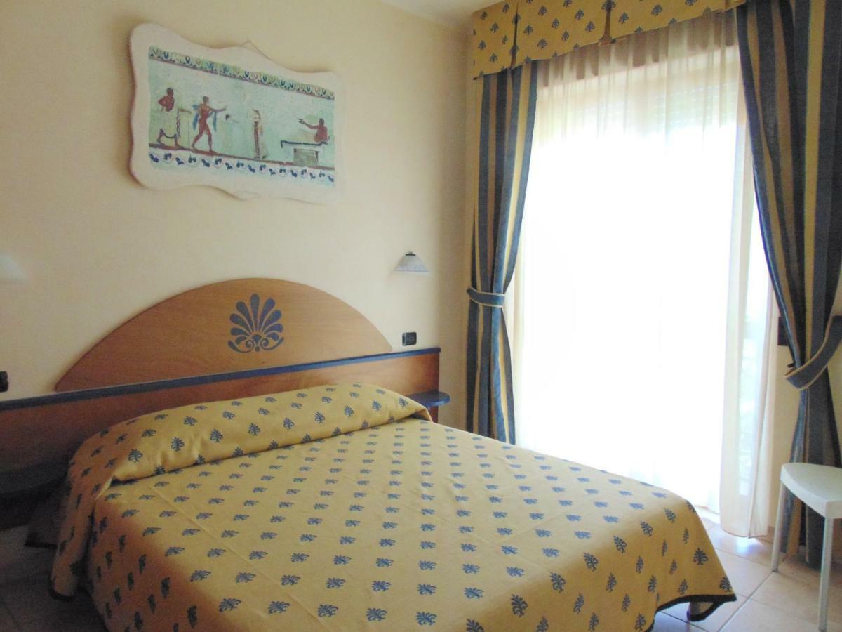 נובה סירי מרינה Casa Vacanze Oasi Felicita מראה חיצוני תמונה